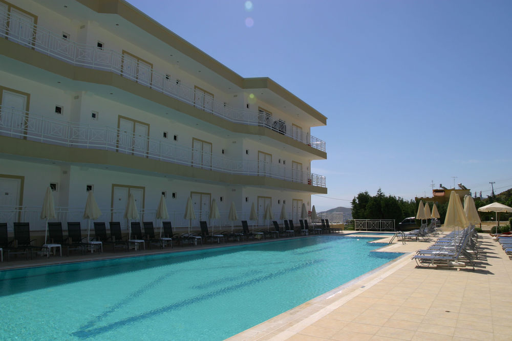 Chrissy'S Paradise Agia Pelagia  Facilities photo